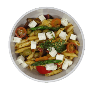 Nudeln mit grünem Spargel und Feta in der Schale